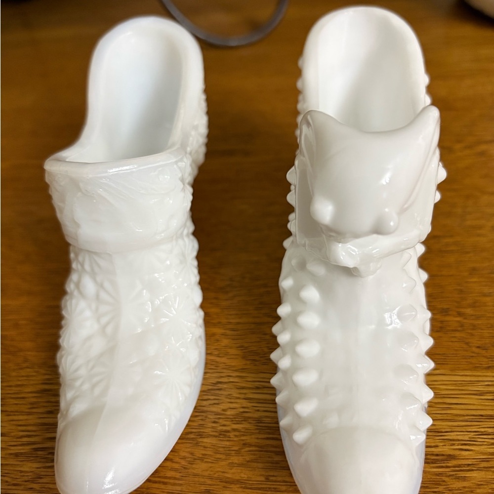 Vintage Fenton Milk Glass Daisy and Hobnail Slippers/ Shoes - Picture 2 of 10